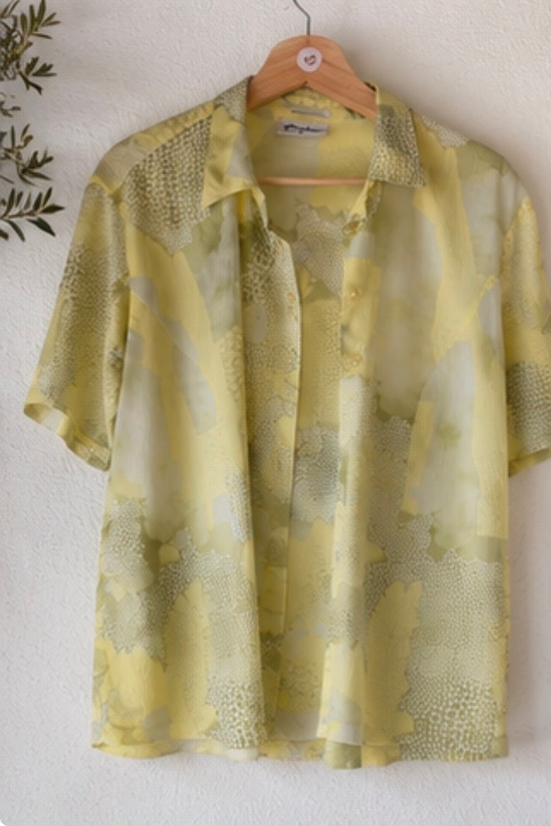 Camisa vintage estampada verde pistacho y amarillo | Talla 46