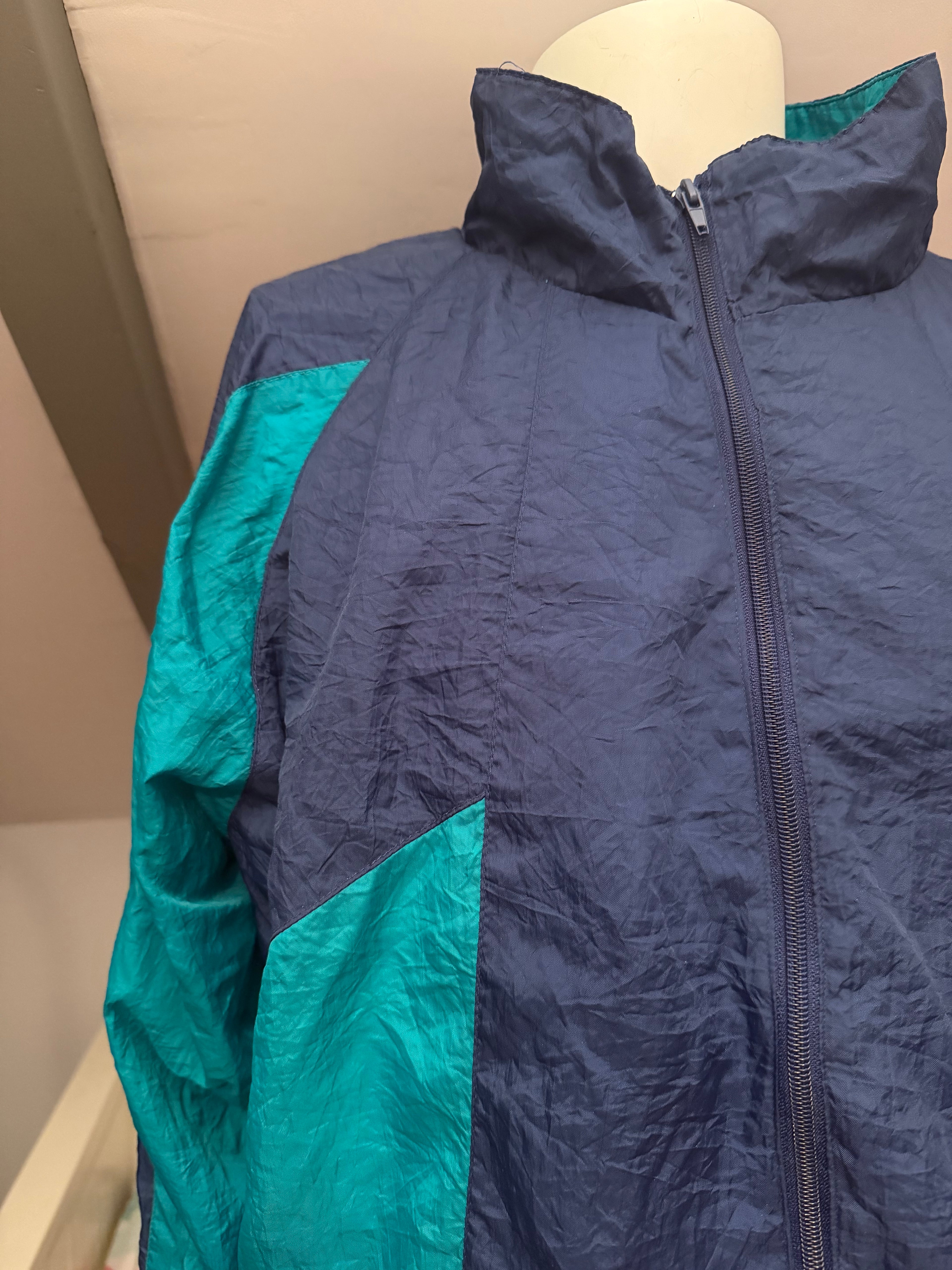 Chaqueta vintage Volleys 90s azul y verde retro windbreaker oversize