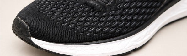 Nike Air Zoom Pegasus negras | Zapatillas deportivas vintage
