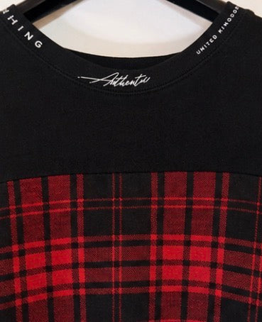 Camiseta negra tartán rojo | Estilo Streetwear | Talla M