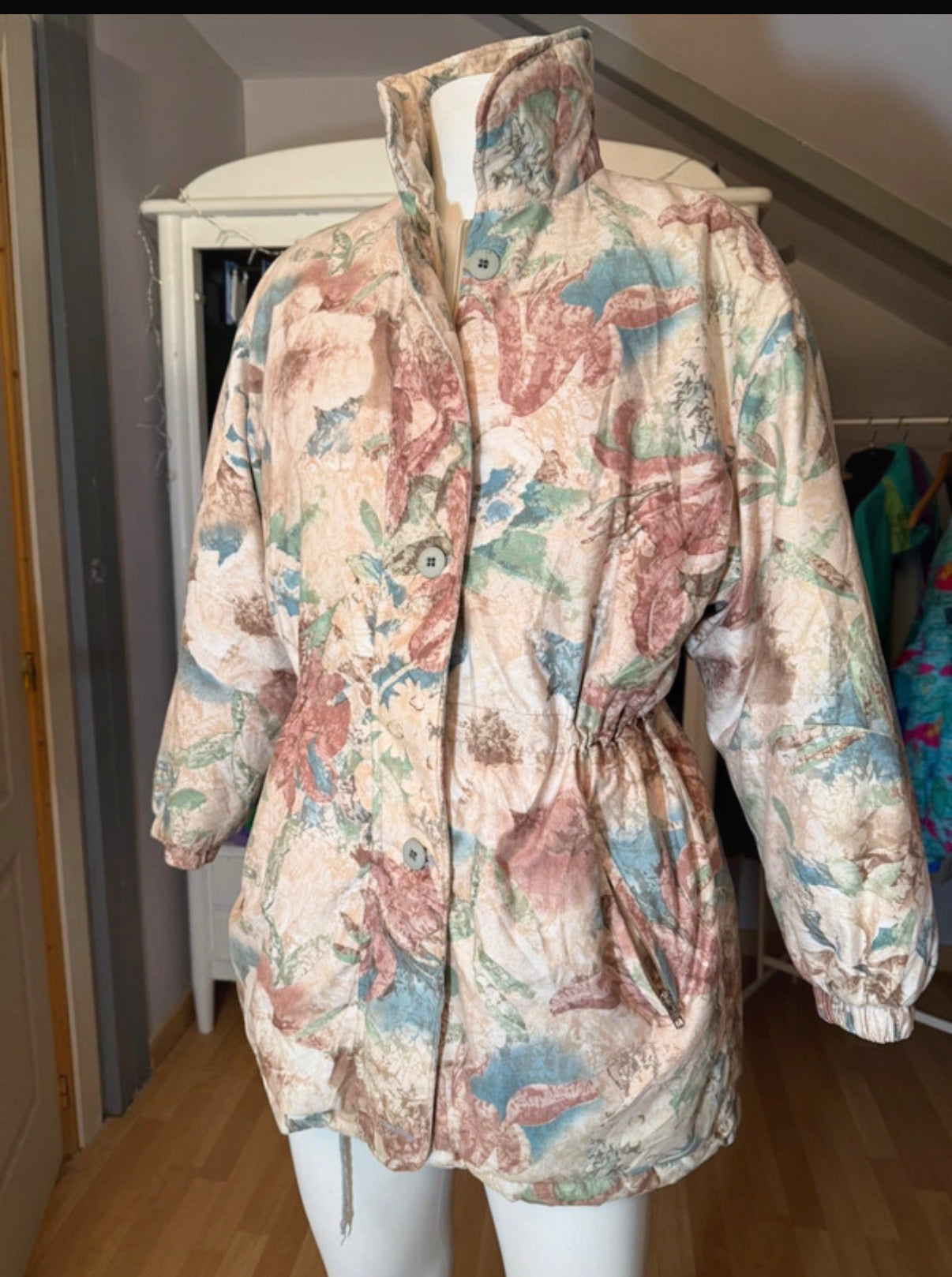 Chaqueta vintage 80s estampado floral pastel oversize