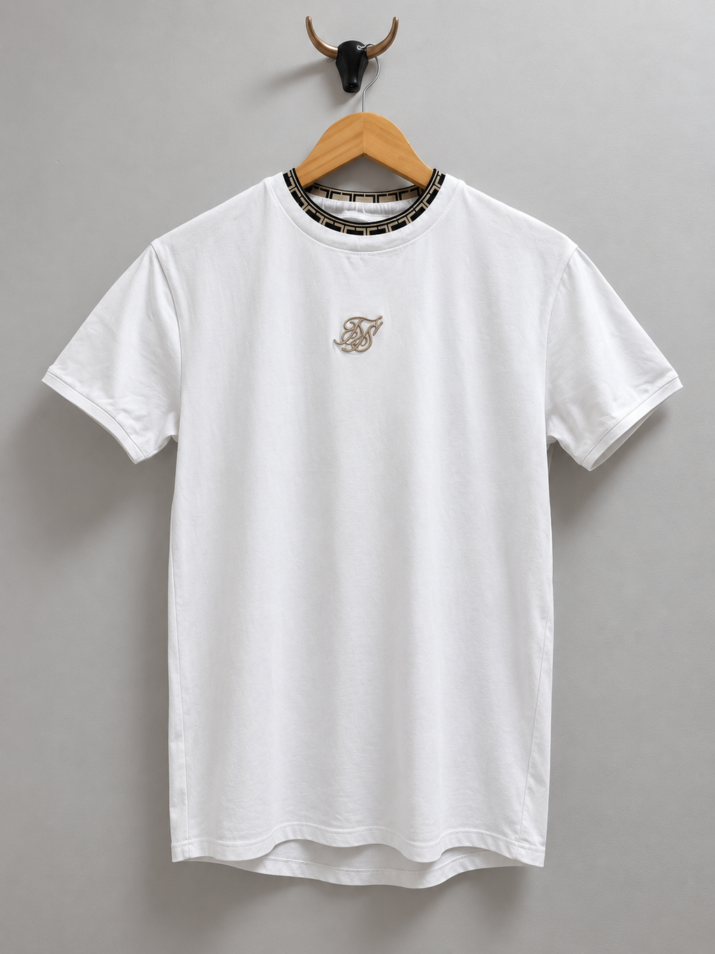 SIKSILK White Geometric Tee · Talla M