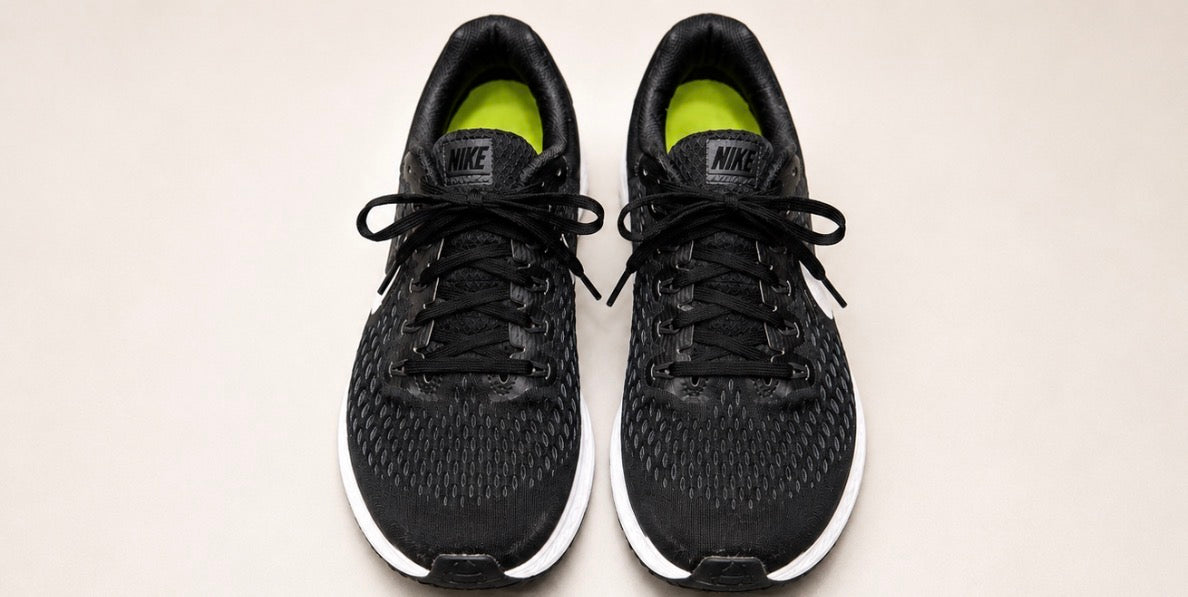Nike Air Zoom Pegasus negras | Zapatillas deportivas vintage