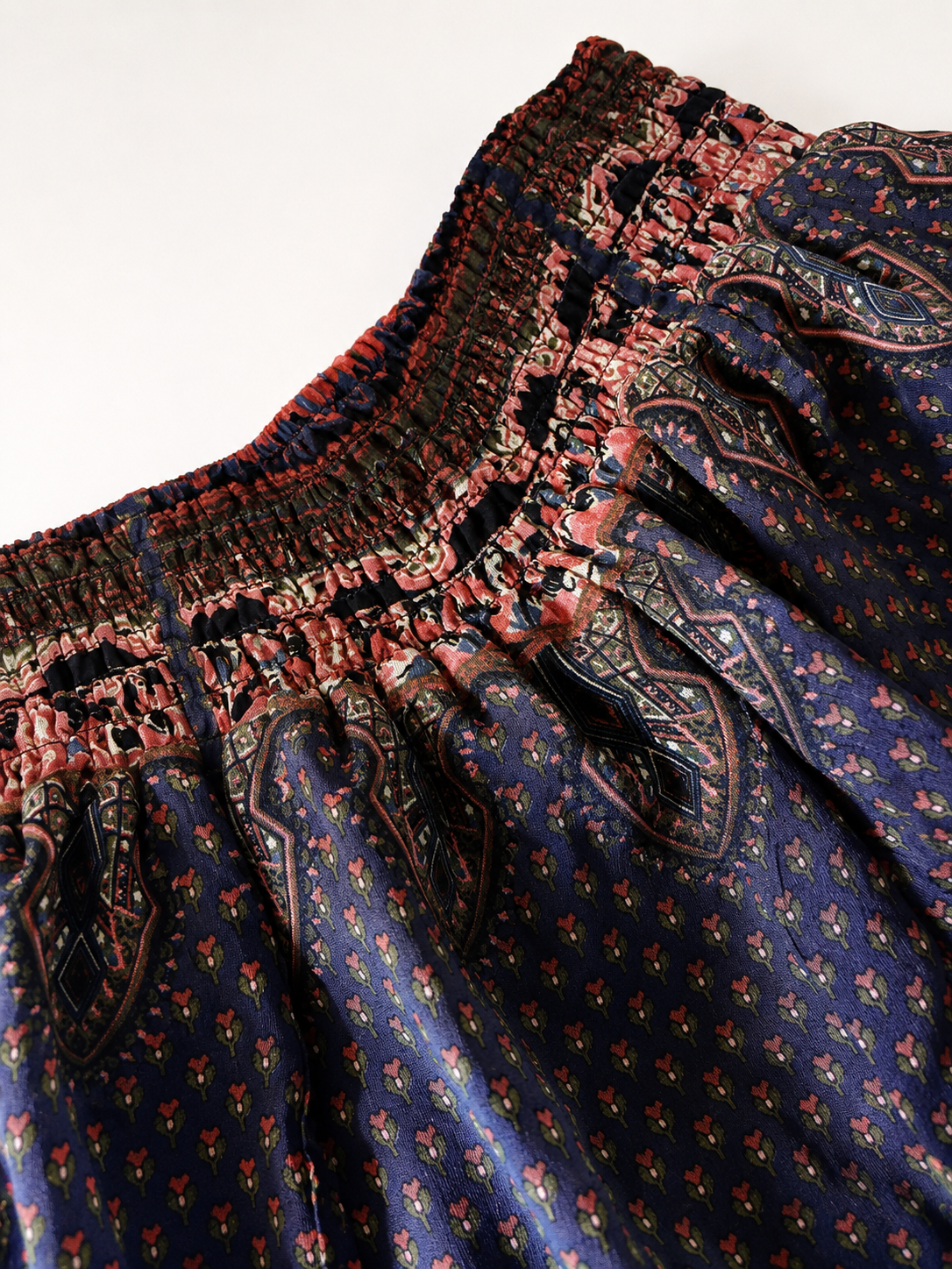 🌸 Falda Mini Boho Floral Azul Marino