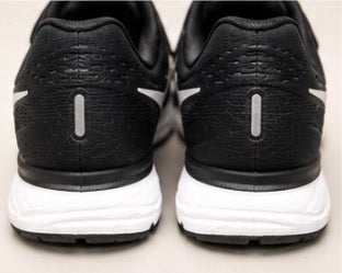 Nike Air Zoom Pegasus negras | Zapatillas deportivas vintage
