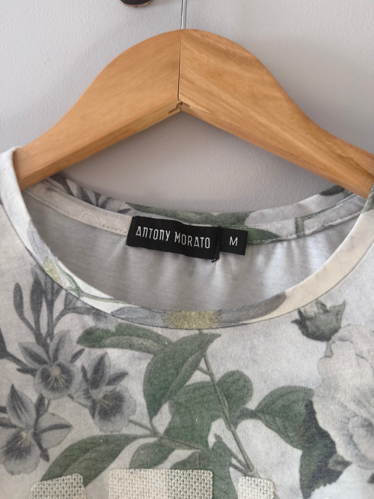 Camiseta Antony Morato Floral “Natura” · Talla M
