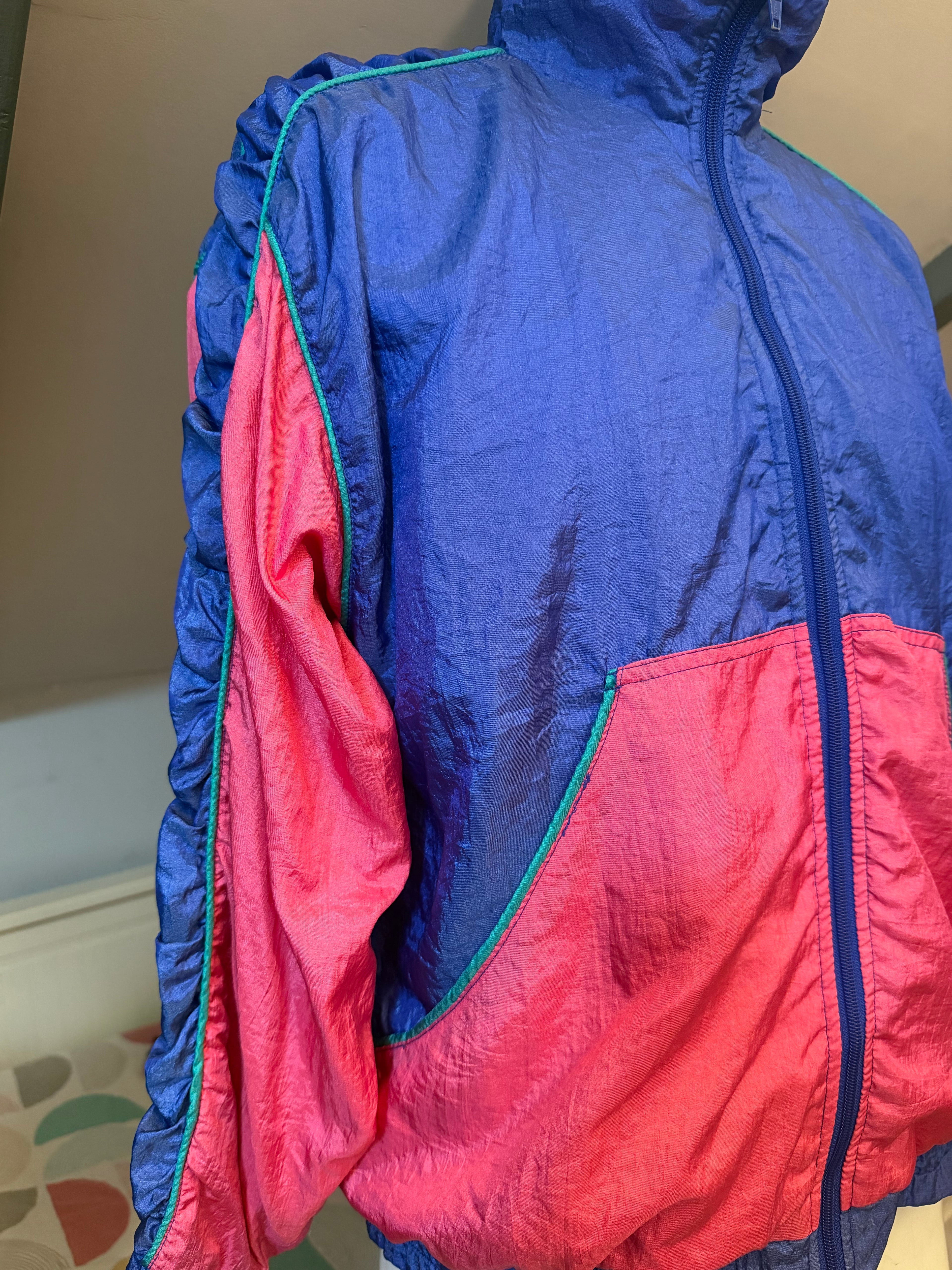 Chaqueta vintage 90s WINTERSET color block azul y rosa estilo retro sport