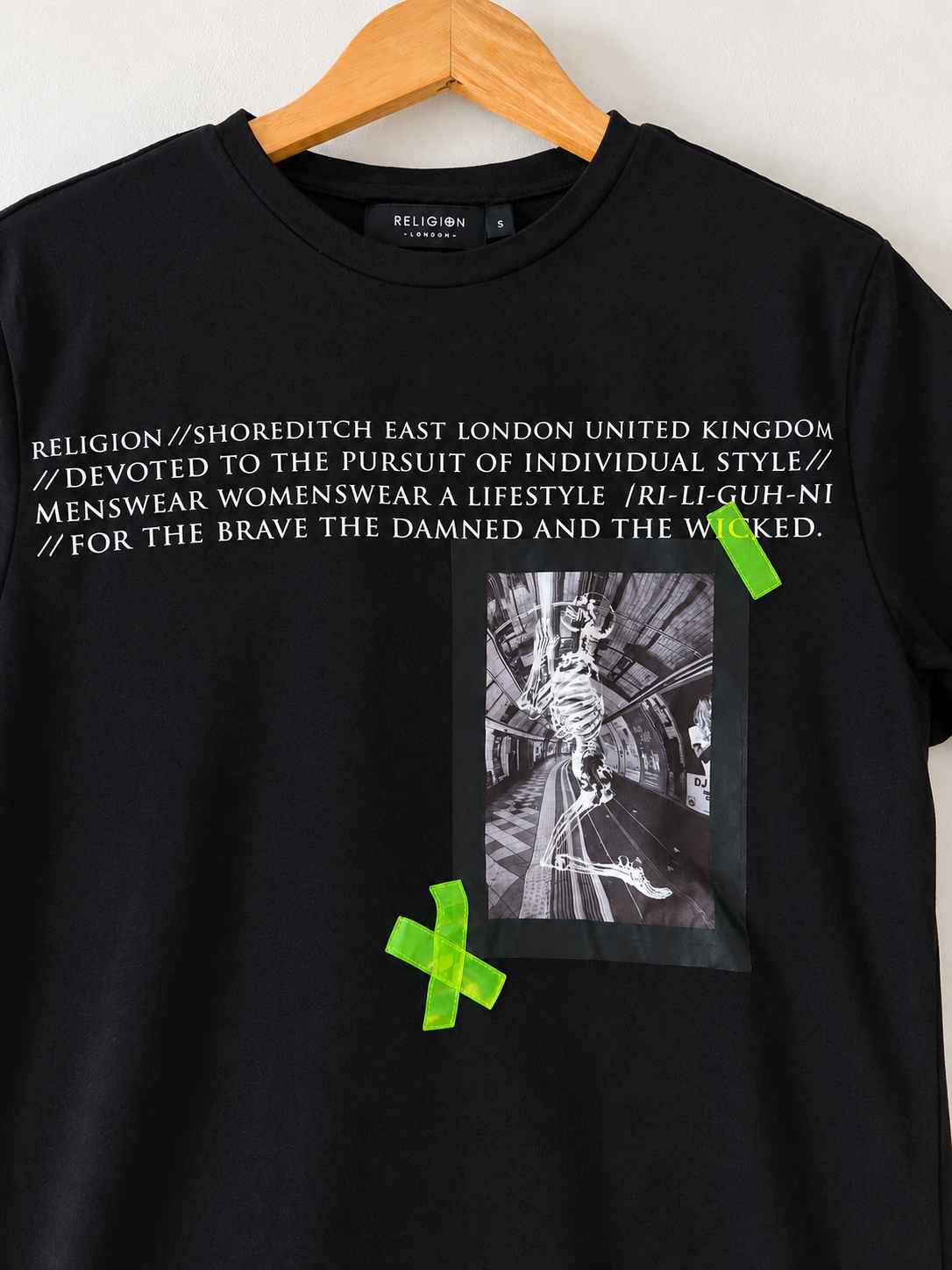 Camiseta Religion London Negra Skeleton · Talla S