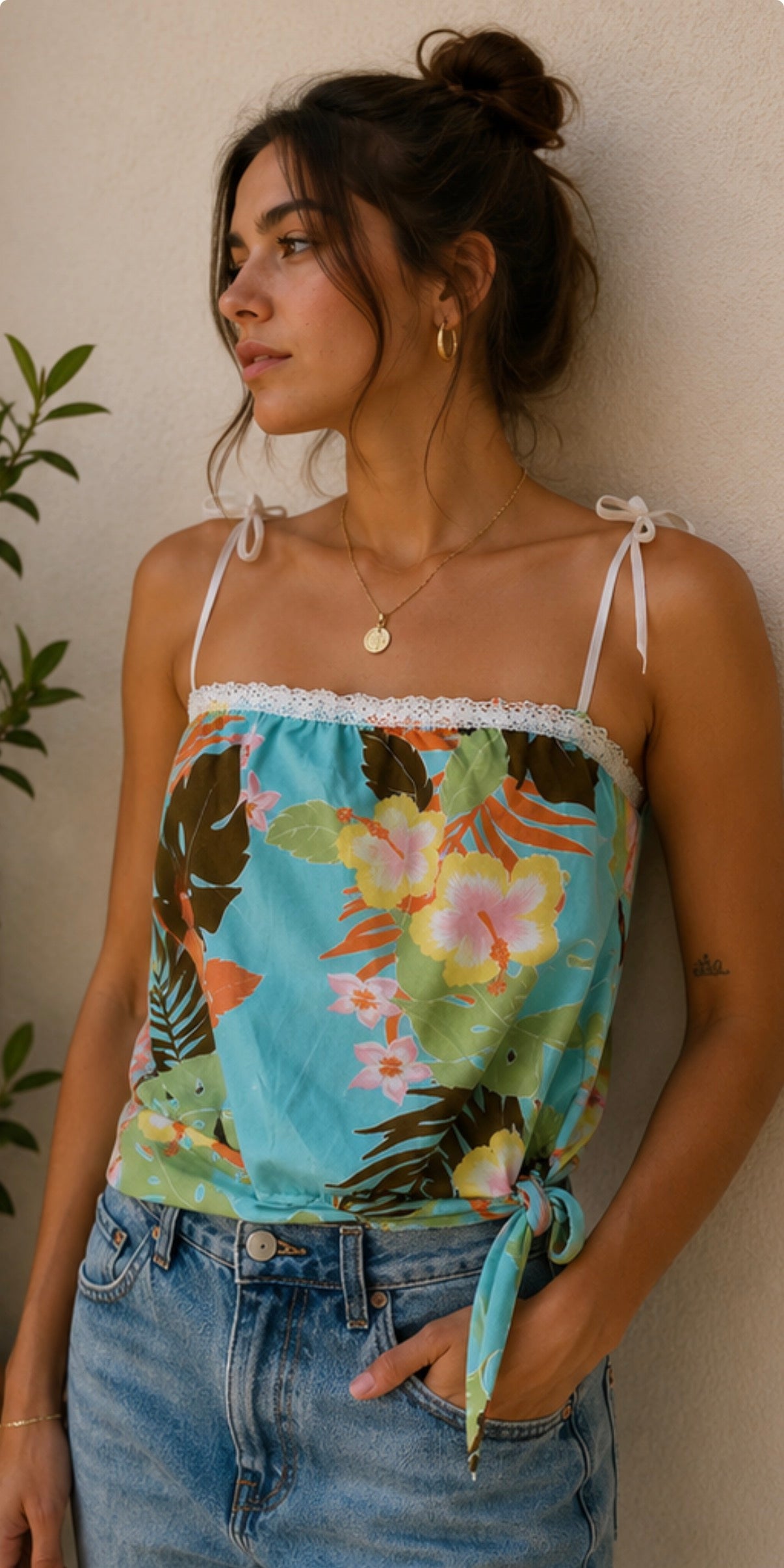 Top tropical floral lace vintage Y2K Blanco