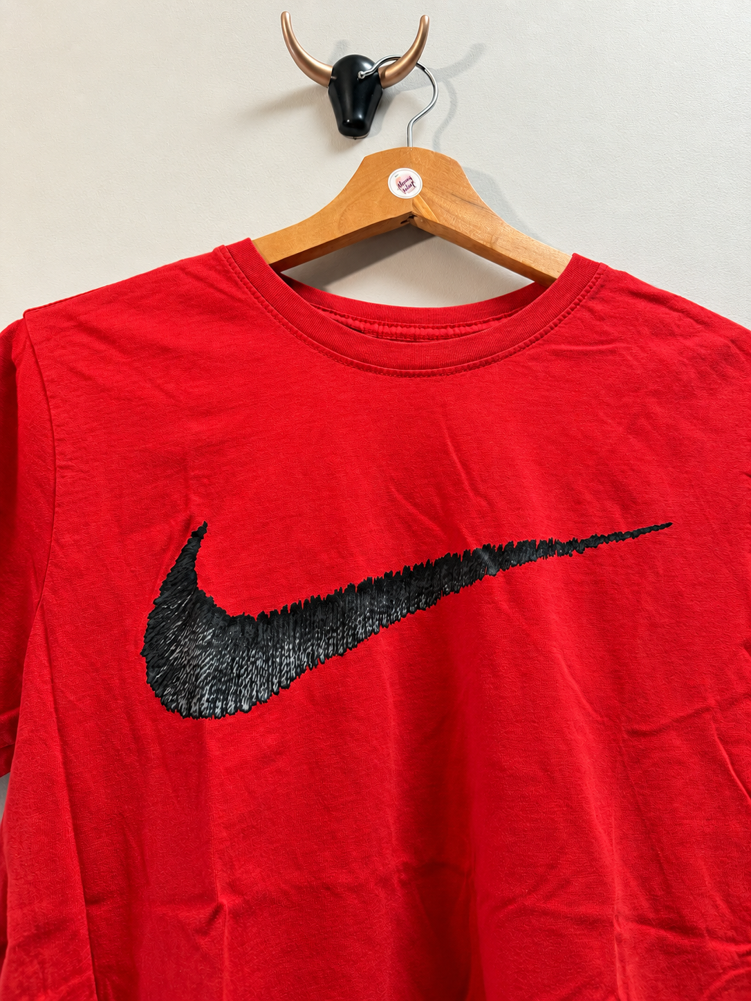 Camiseta Nike The Nike Tee Roja · Talla M