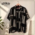 Camisa Vintage Oversize Estampado Geométrico Blanco y Negro | RENEW