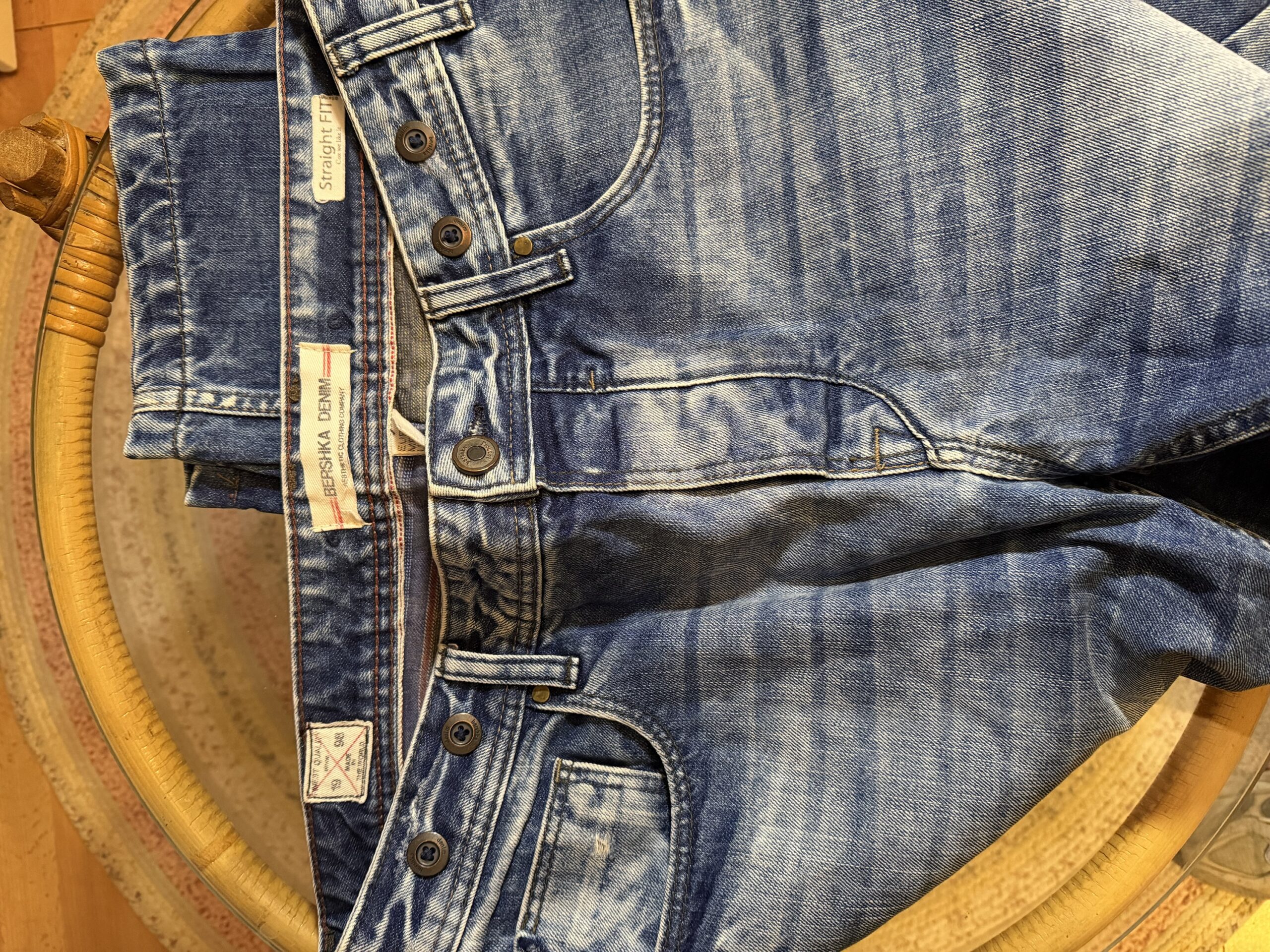 Vaqueros rectos vintage Bershka Straight Fit - Imagen 2