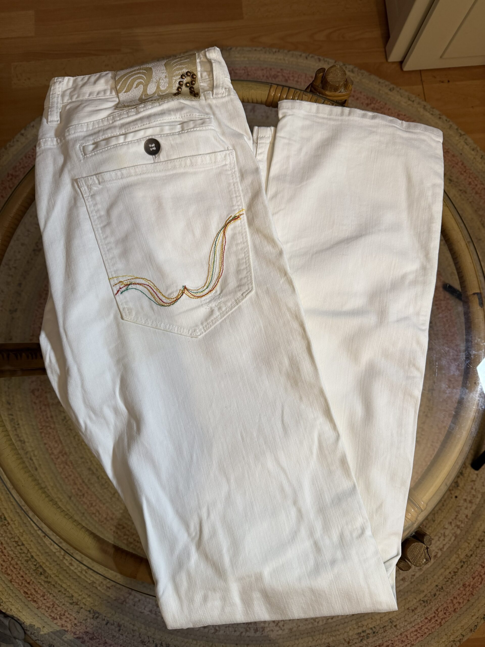 Vaqueros blancos vintage New Frango bordado