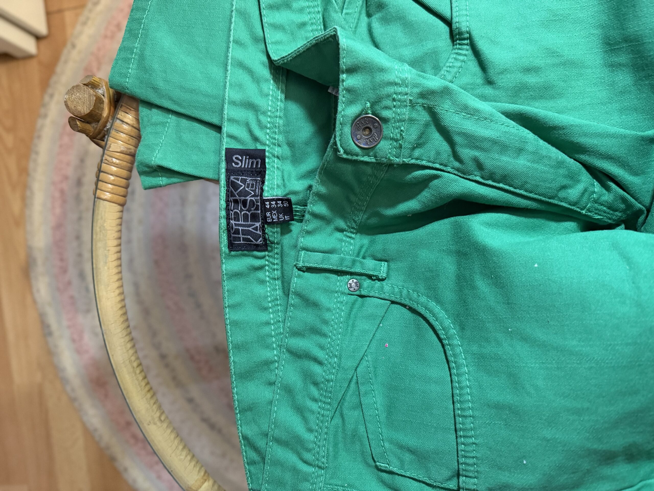 Pantalón verde slim fit – vintage - Imagen 2